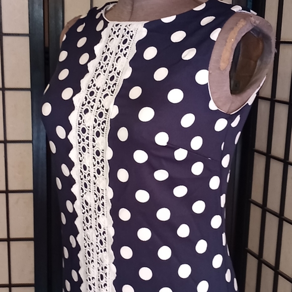 New BLU and white color 👗 - Picture 3 of 4